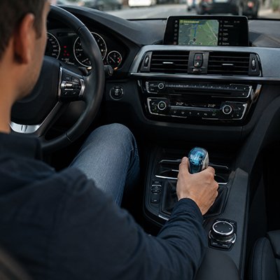 Pommeau de vitesse translucide bleu