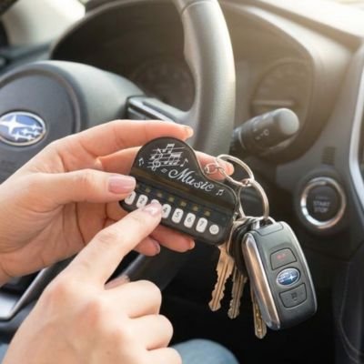 Porte cles piano touches noires blanches